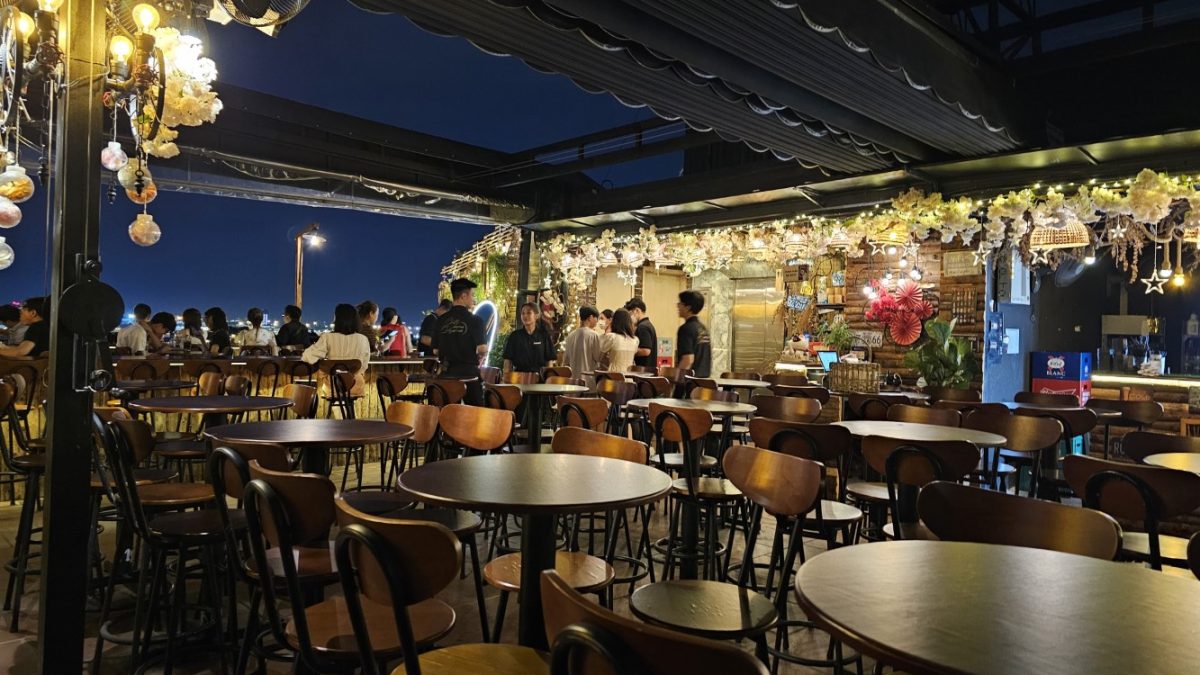 Hẹn Rooftop Phú Nhuận